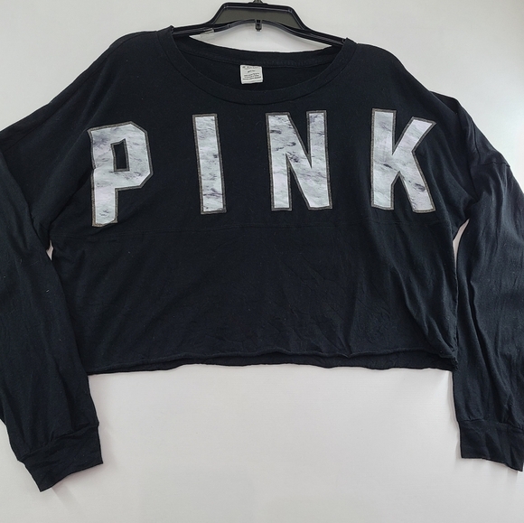 PINK VICTORIA'S SECRET Black Long Sleeve Cropped Tee Shirt - Size Medium - Picture 1 of 13